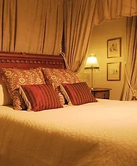 公寓 Hilton House *