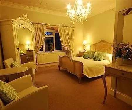 Hilton House Apartamento *